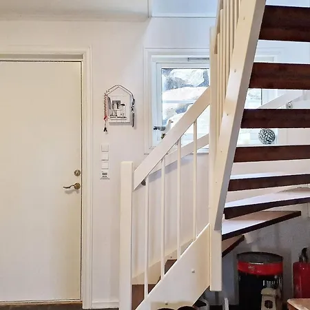 8 Person In Masfjordnes-by Traum *