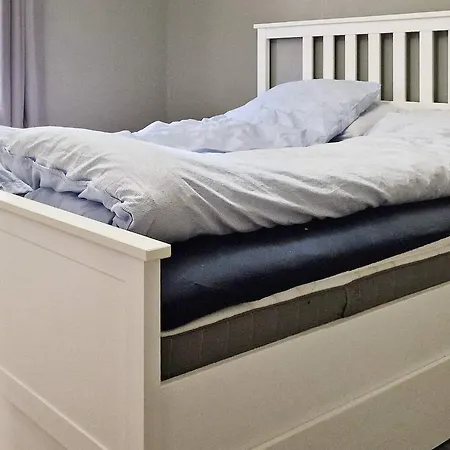 8 Person In Masfjordnes-by Traum